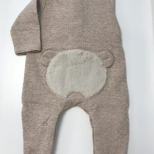 Babypakje - met voetjes - met teddy in pels achteraan - Beige
