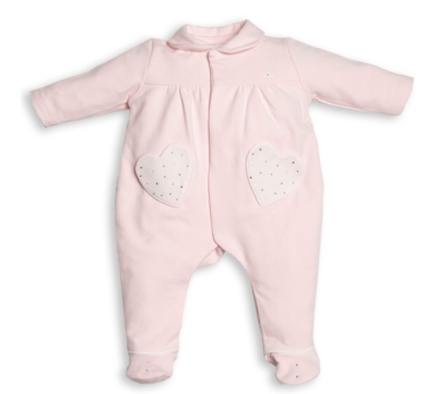 Babypakje - met voetjes - met hartjes als zakjes - Roze