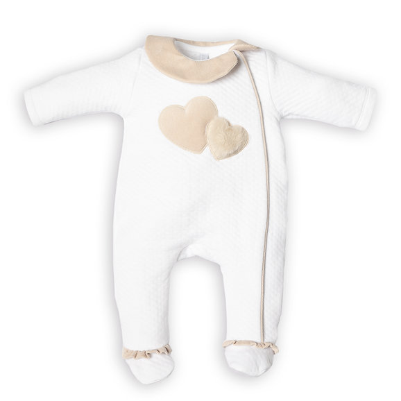 Babypakje - met voetjes - met 2 Hartjes - Schuine sluiting - Wit/Beige
