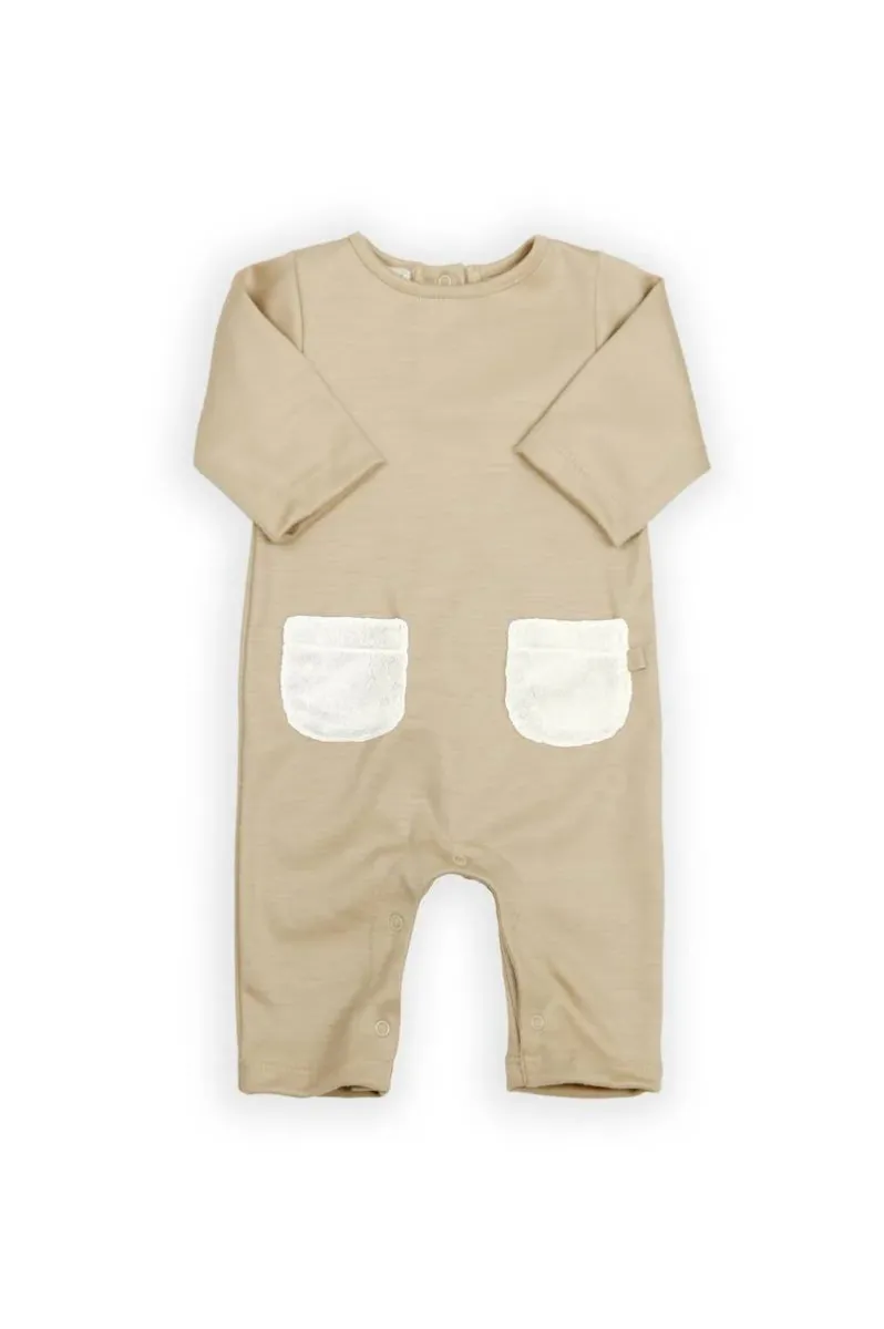 Babypakje - zonder voetjes - met zakjes in Teddy - Mocha Sand