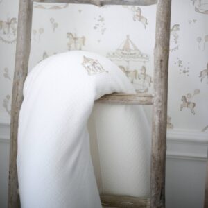 Carrousel - Borstvoedingskussen - Gewafeld - Ivoor